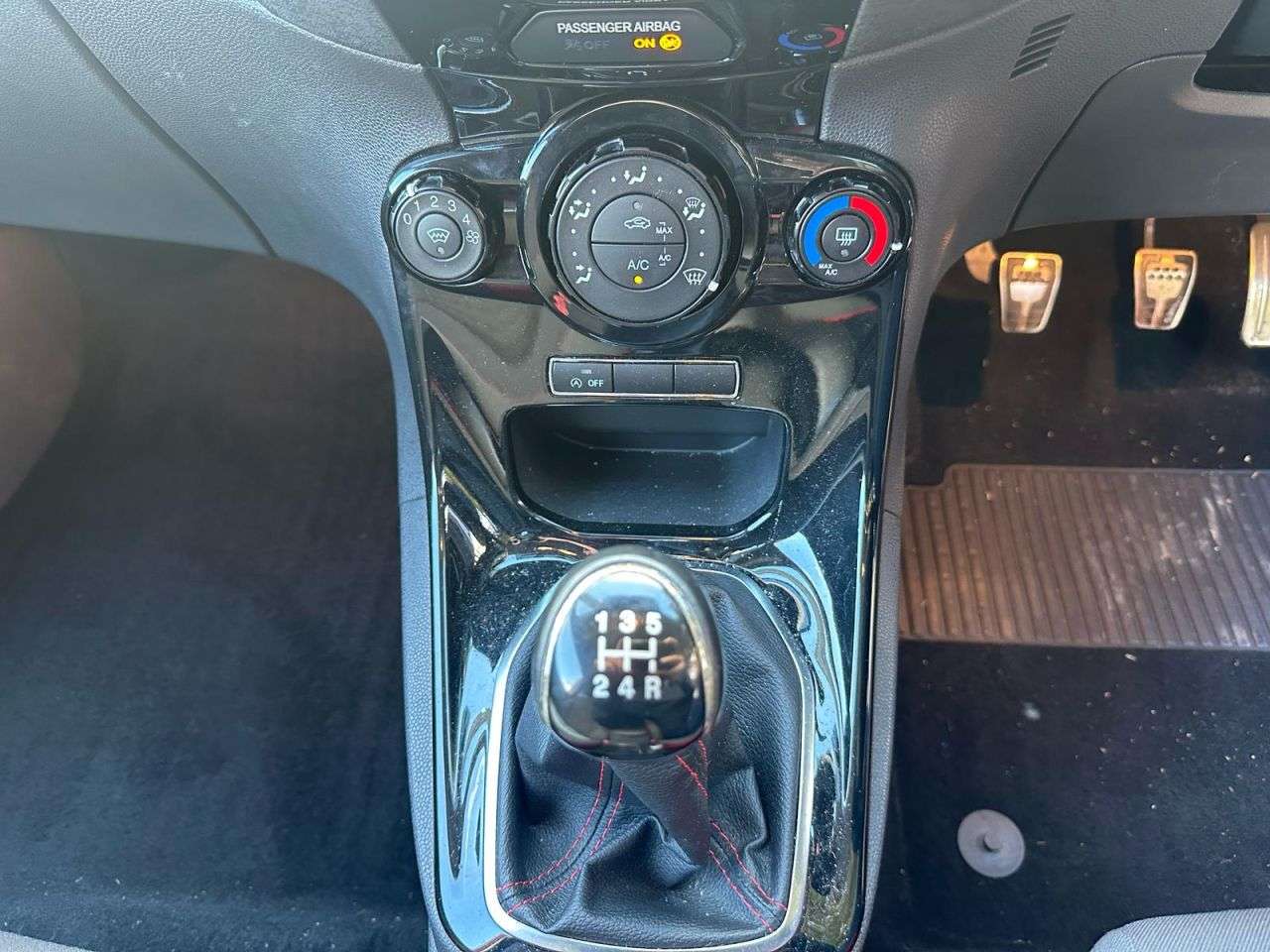 2016 FORD FIESTA 2016 FORD FIESTA