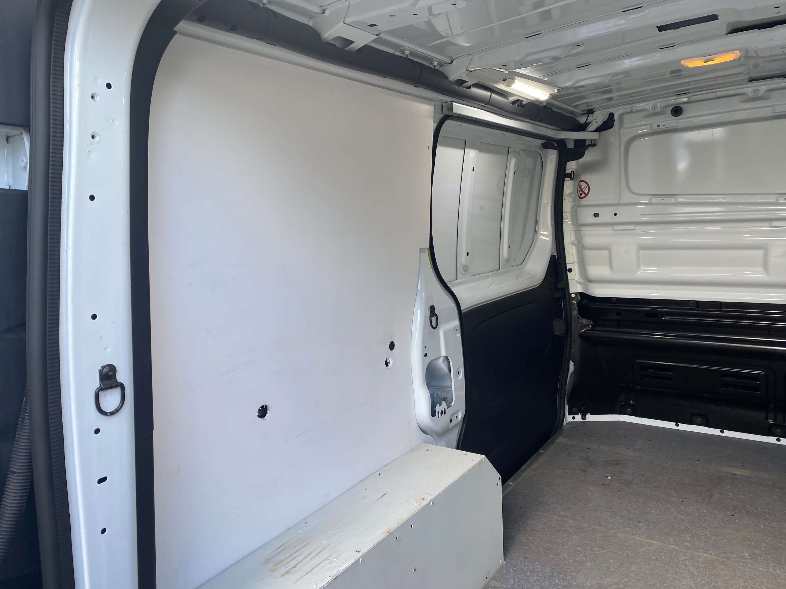 2017 VAUXHALL VIVARO 2017 VAUXHALL VIVARO