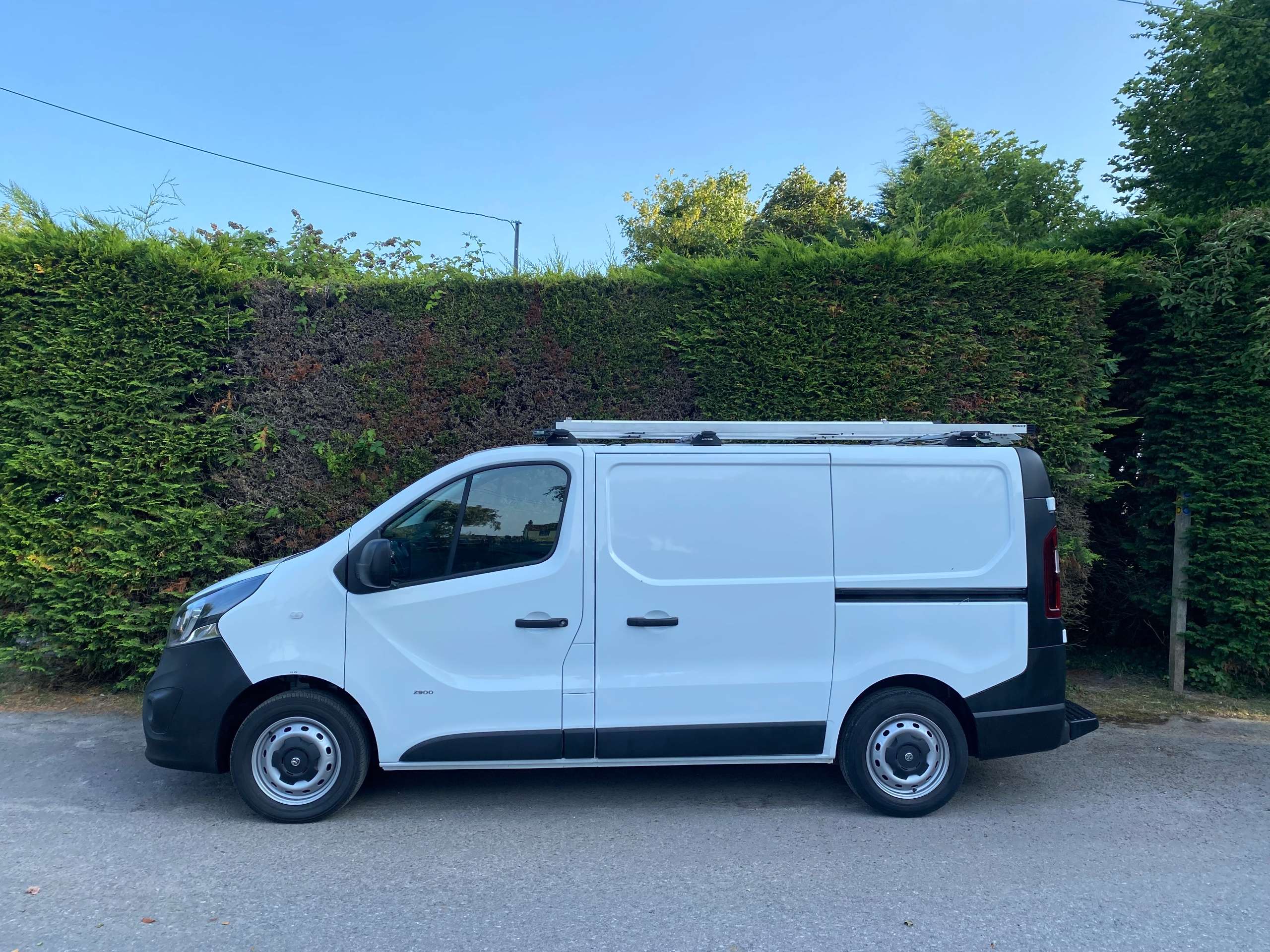 2017 VAUXHALL VIVARO 2017 VAUXHALL VIVARO