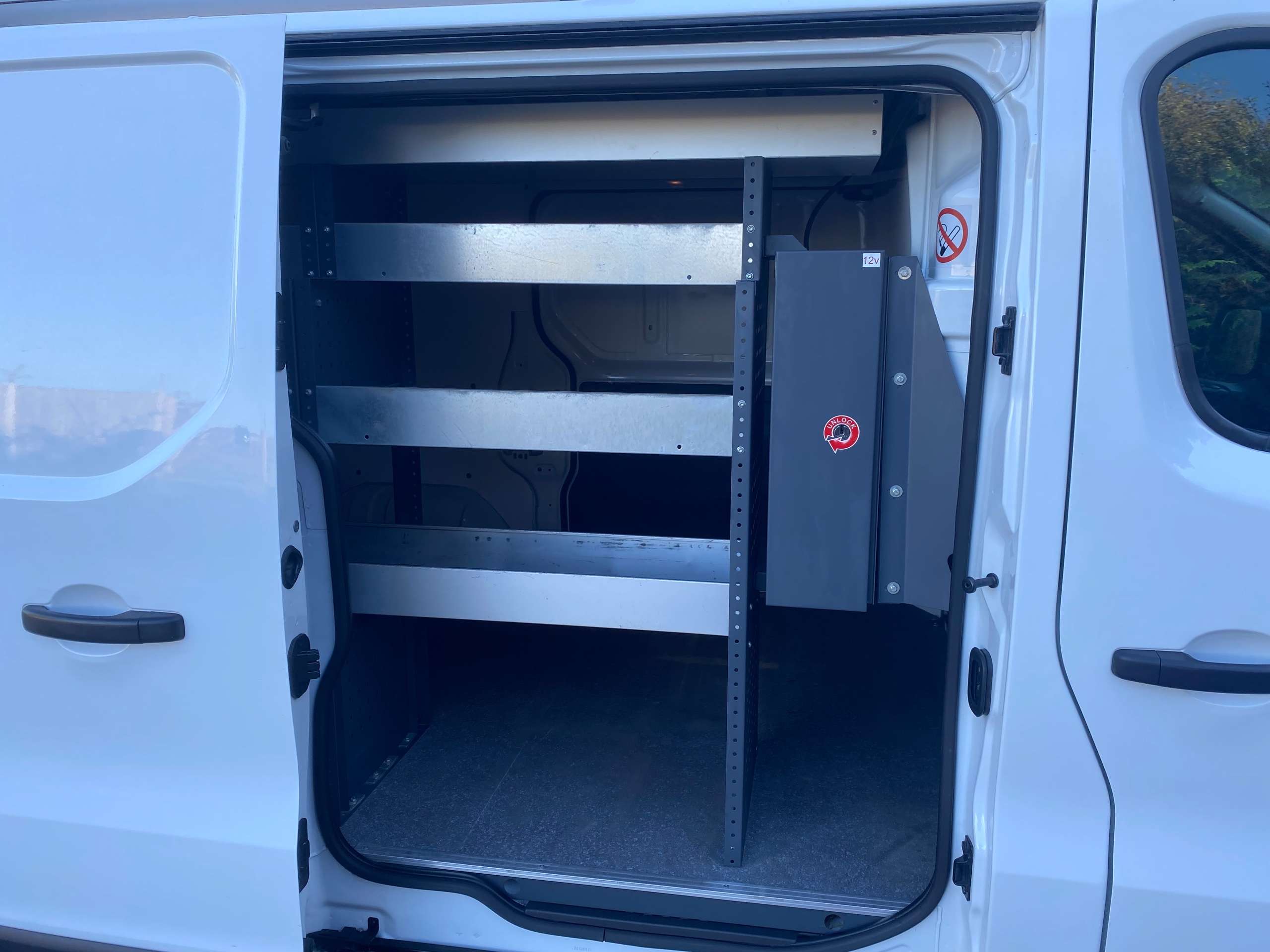 2018 VAUXHALL VIVARO 2018 VAUXHALL VIVARO