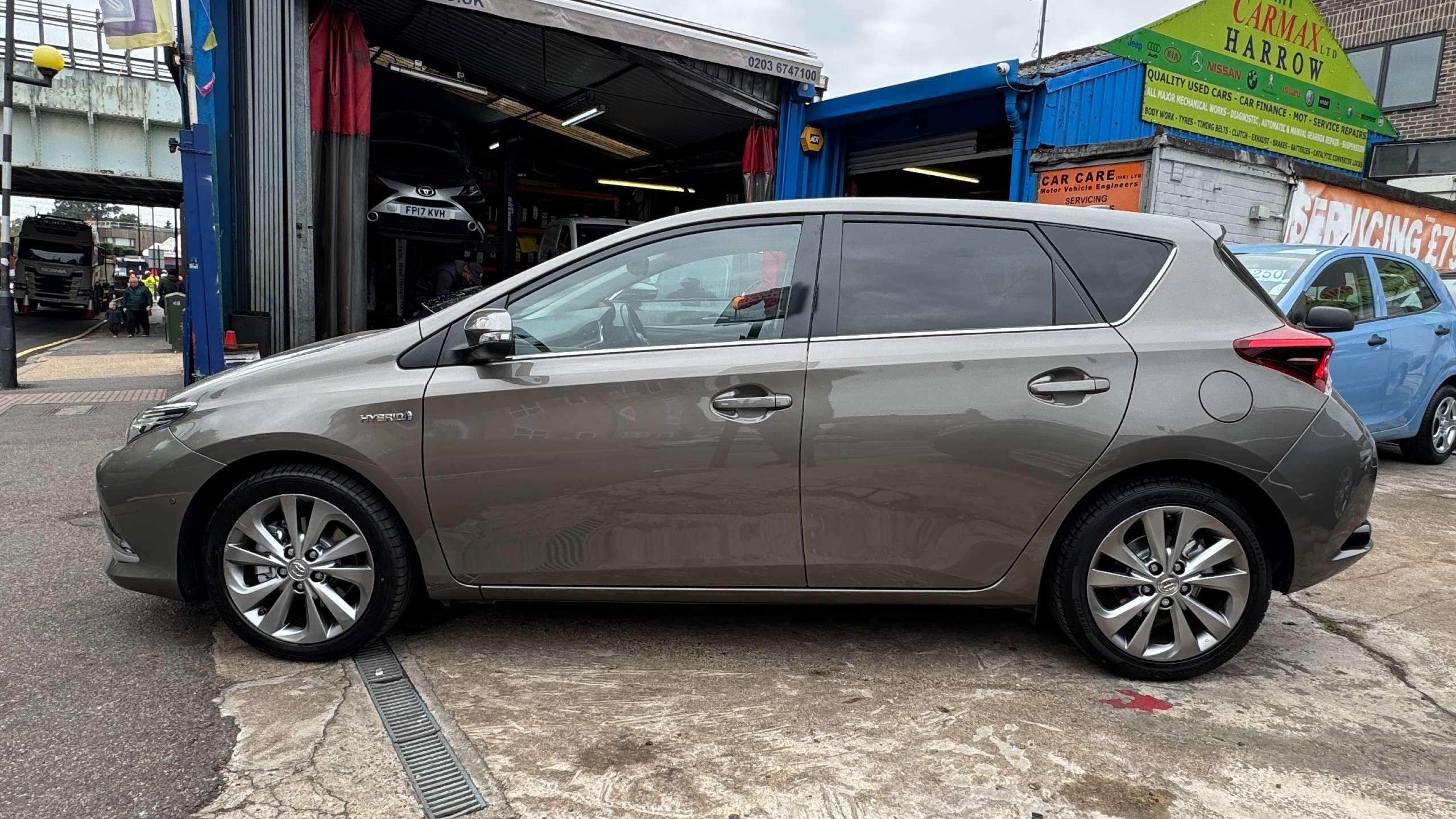 2017 TOYOTA AURIS 2017 TOYOTA AURIS
