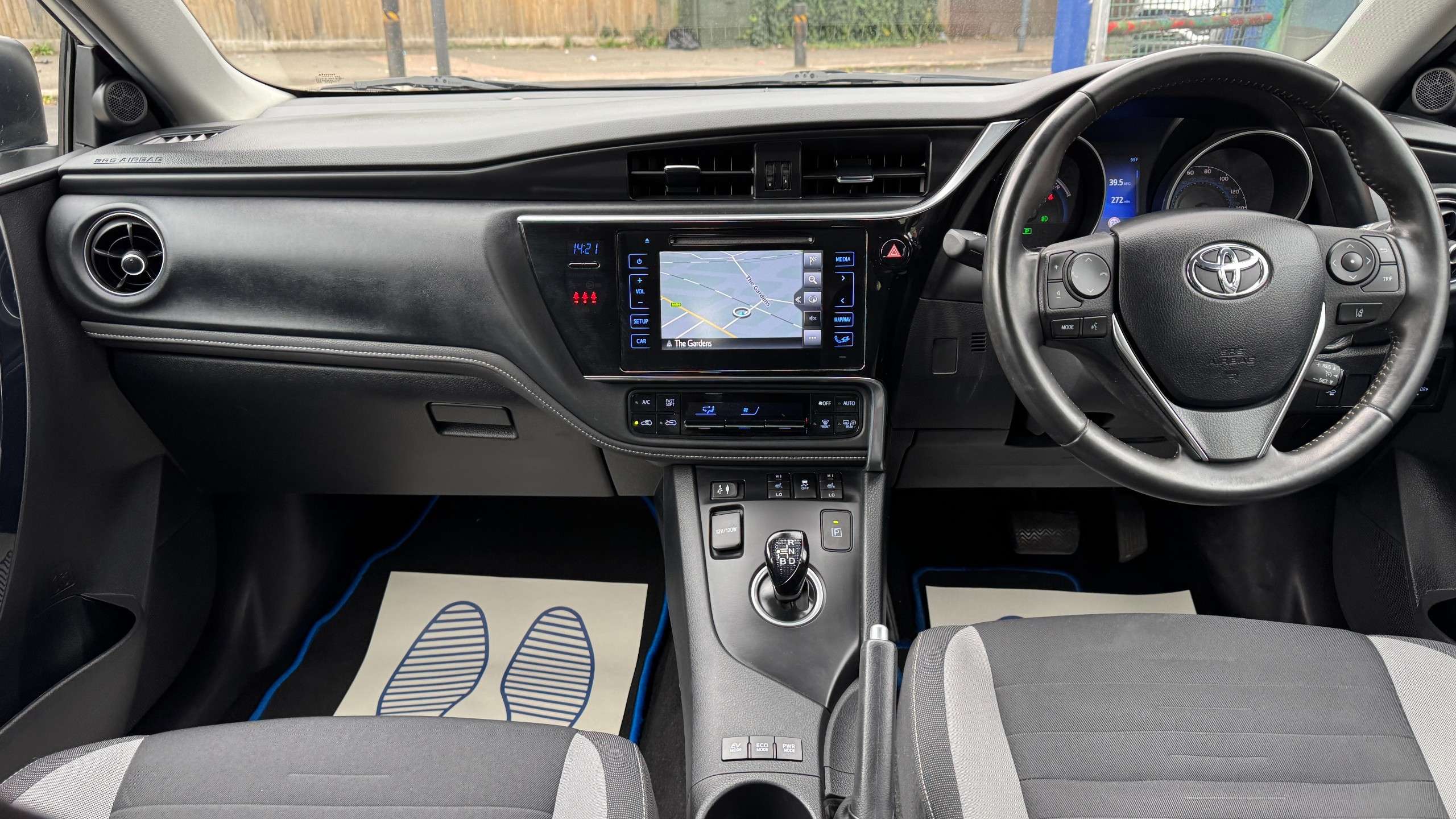 2016 TOYOTA AURIS 2016 TOYOTA AURIS