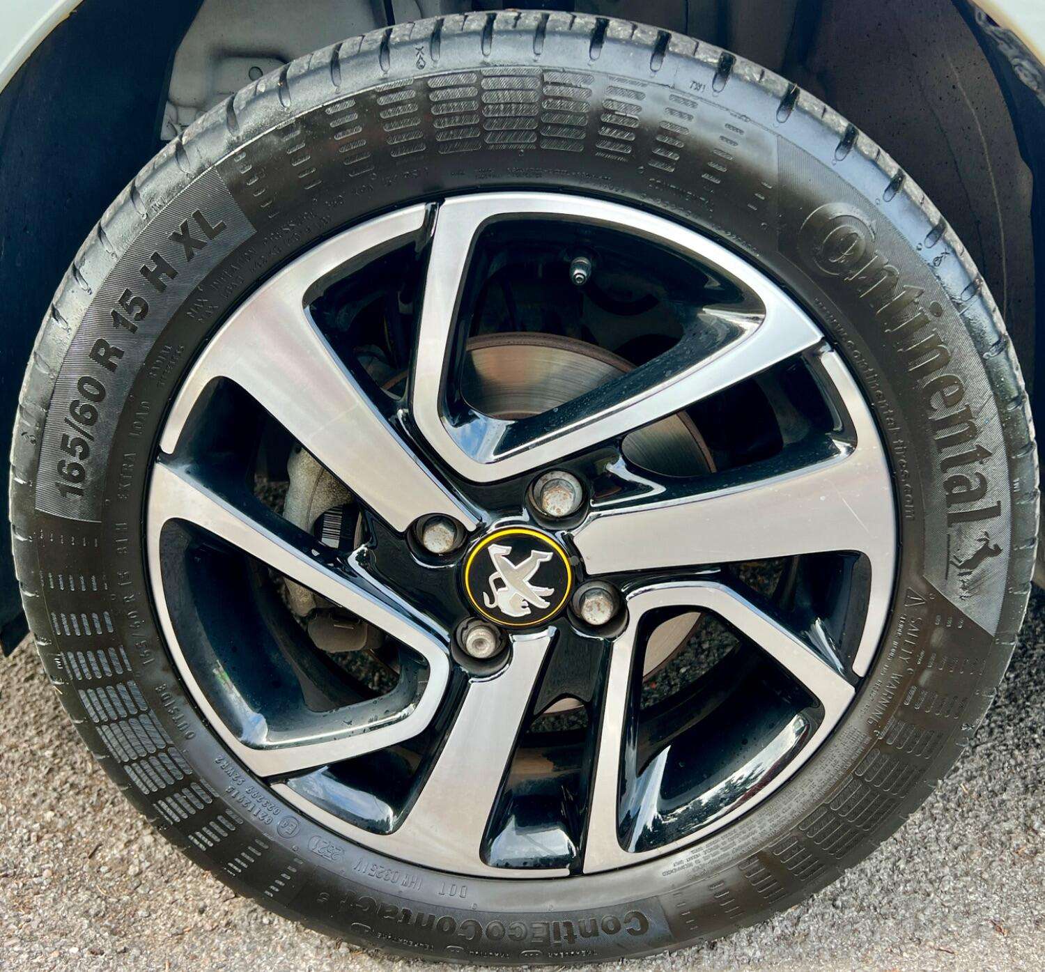 2021 PEUGEOT 108 2021 PEUGEOT 108