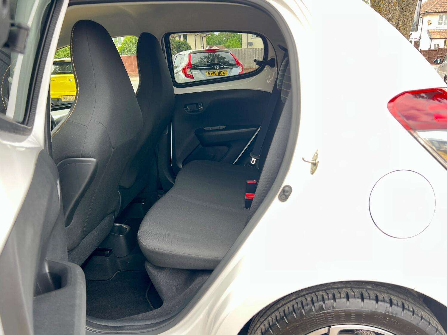 2021 PEUGEOT 108 2021 PEUGEOT 108