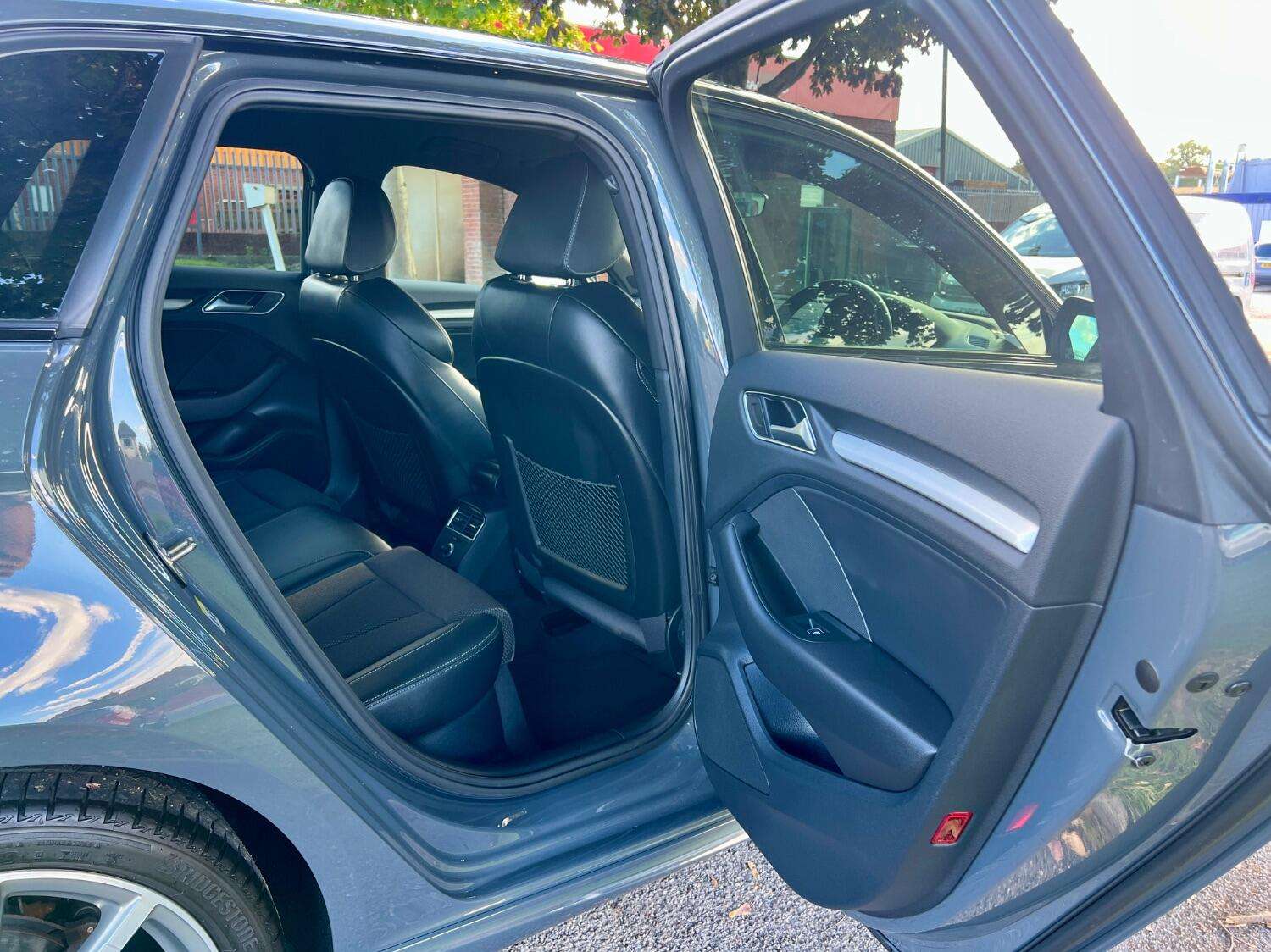 2018 AUDI A3 2018 AUDI A3