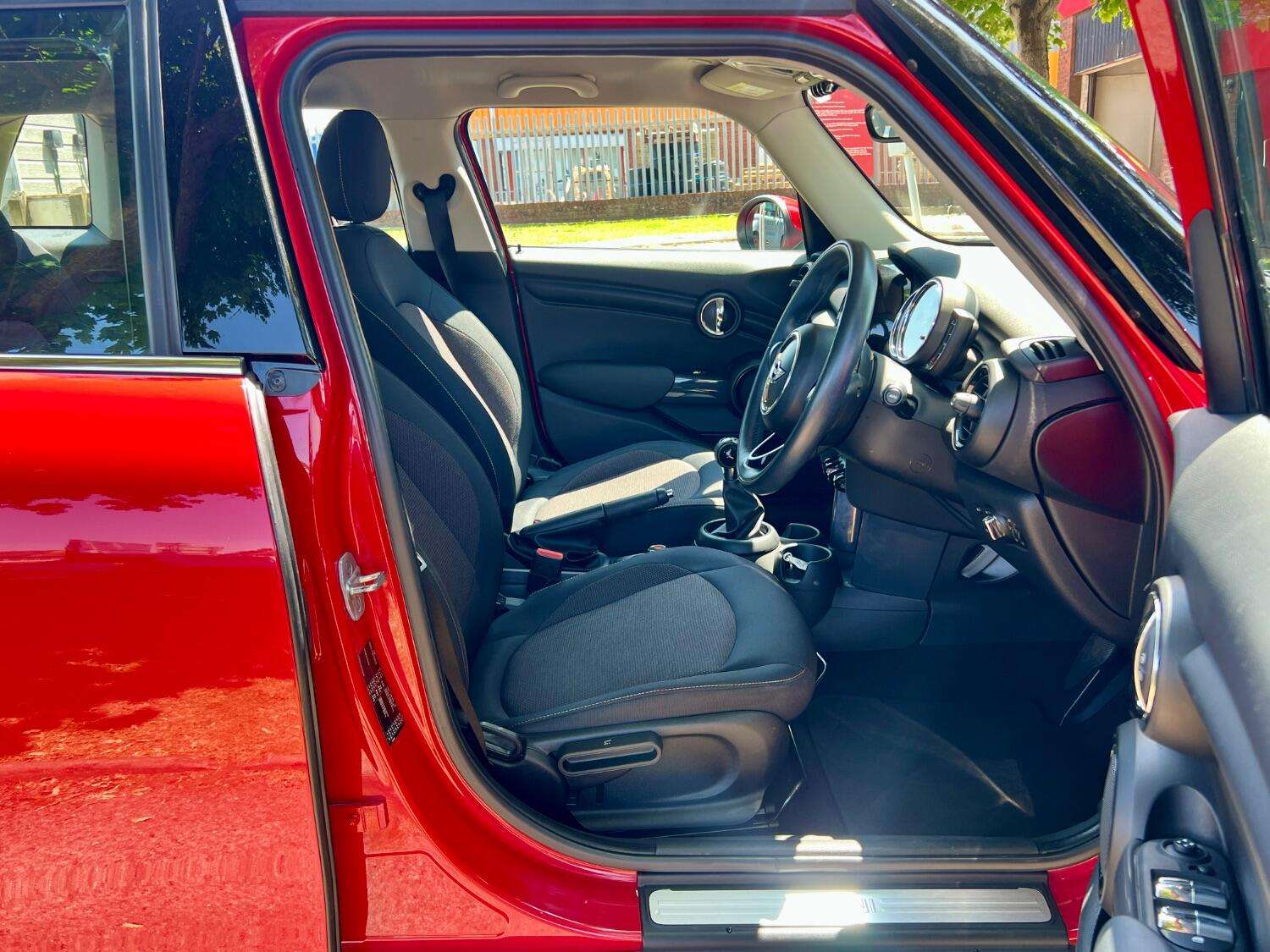 2017 MINI HATCH 2017 MINI HATCH