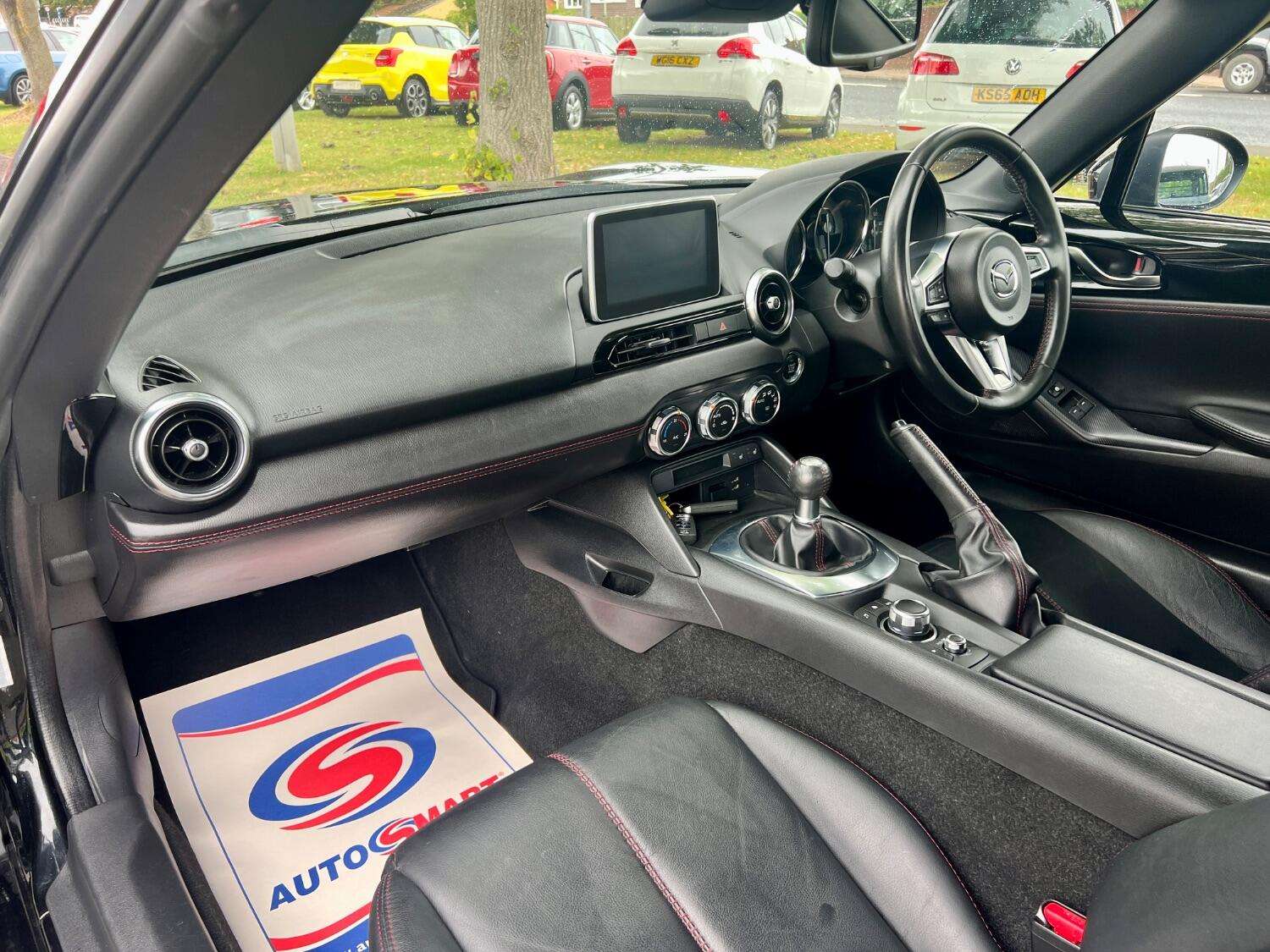 2015 MAZDA MX-5 2015 MAZDA MX-5