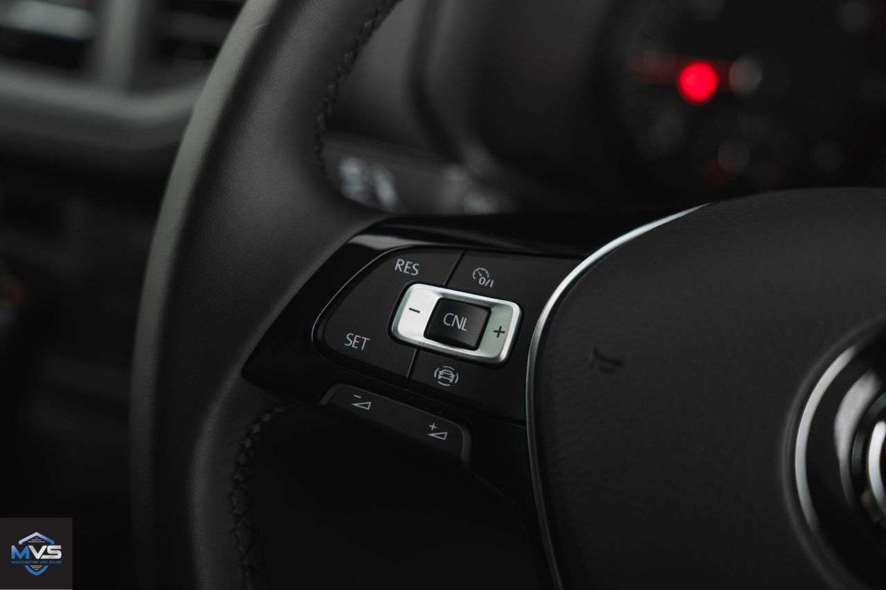 null VOLKSWAGEN CRAFTER null VOLKSWAGEN CRAFTER