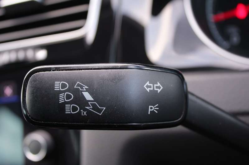 2017 VOLKSWAGEN GOLF 2017 VOLKSWAGEN GOLF