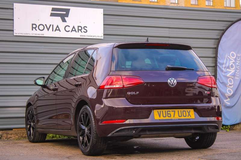 2017 VOLKSWAGEN GOLF 2017 VOLKSWAGEN GOLF