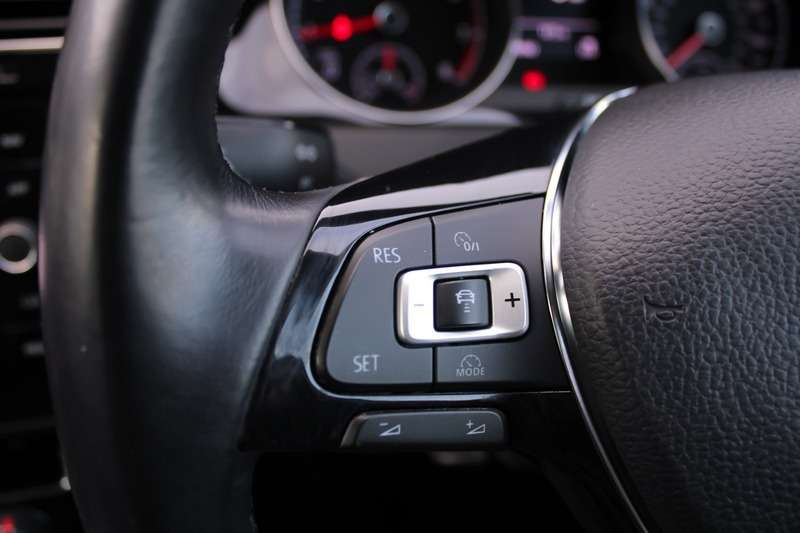 2017 VOLKSWAGEN GOLF 2017 VOLKSWAGEN GOLF