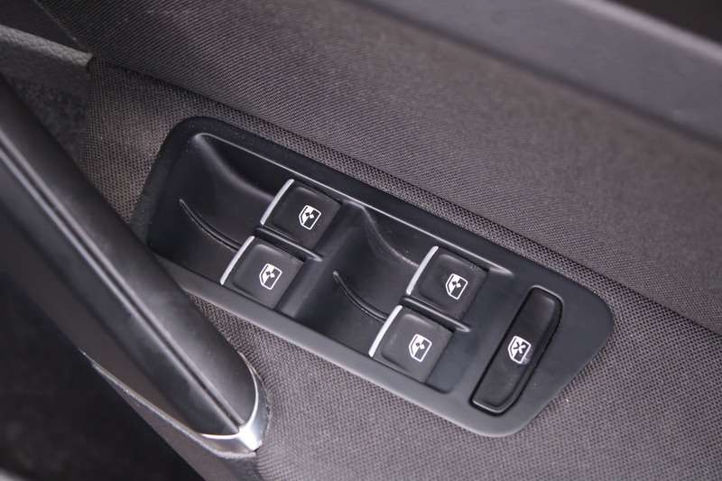 2017 VOLKSWAGEN GOLF 2017 VOLKSWAGEN GOLF