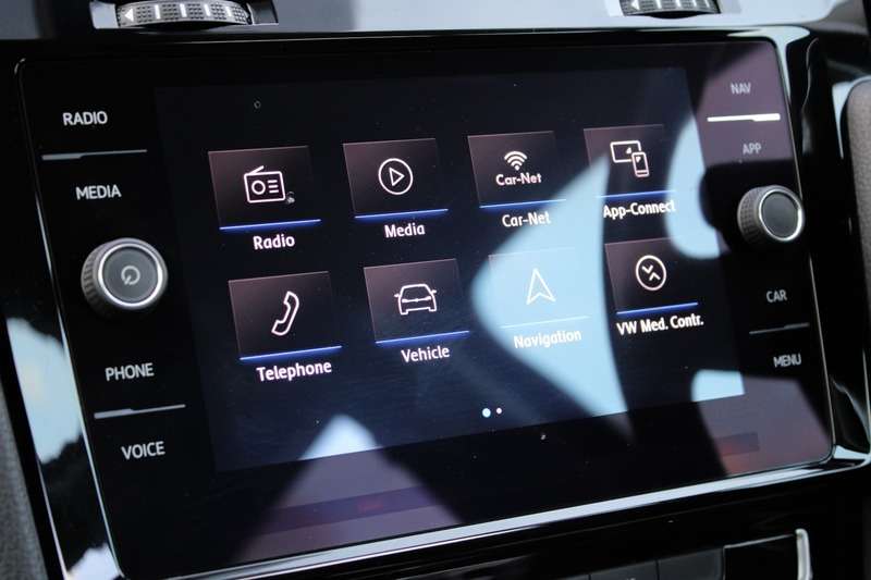 2017 VOLKSWAGEN GOLF 2017 VOLKSWAGEN GOLF