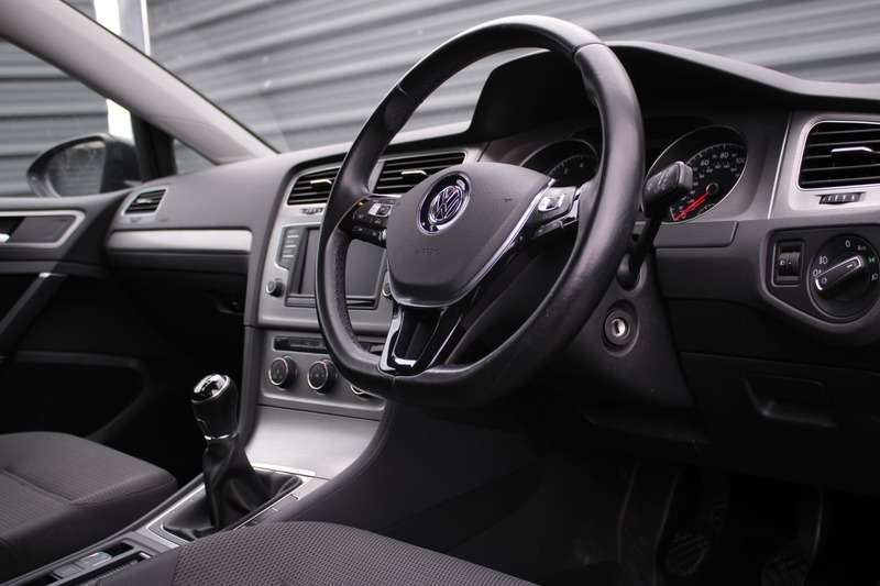 2015 VOLKSWAGEN GOLF 2015 VOLKSWAGEN GOLF