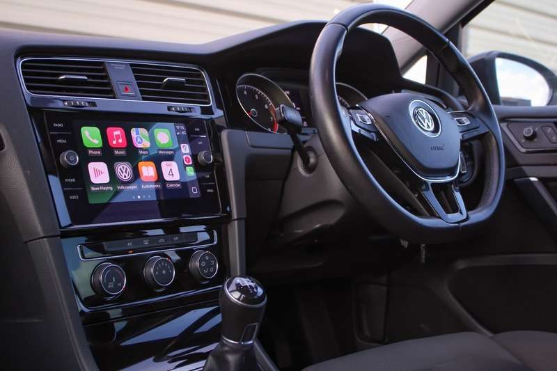 2017 VOLKSWAGEN GOLF 2017 VOLKSWAGEN GOLF