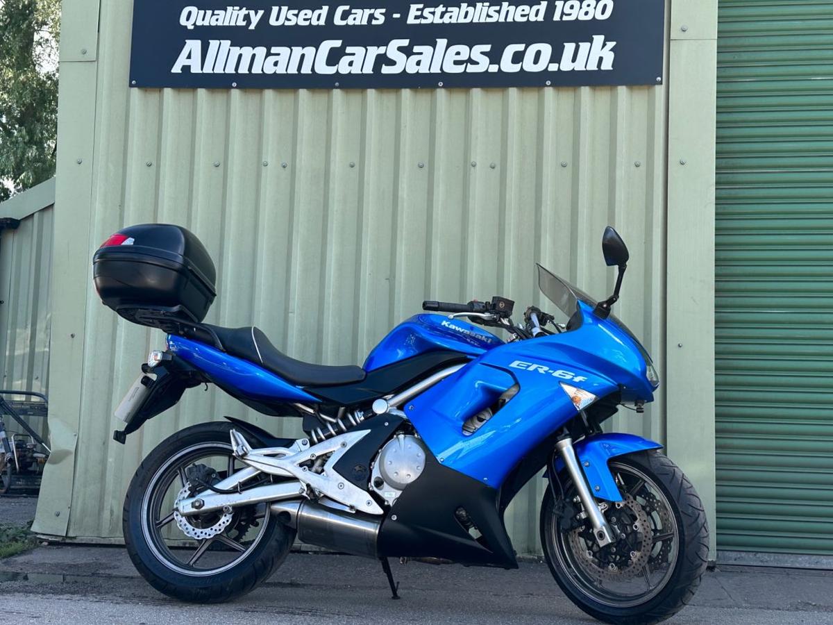Check out this Kawasaki Er-6f 2007 Petrol Manual