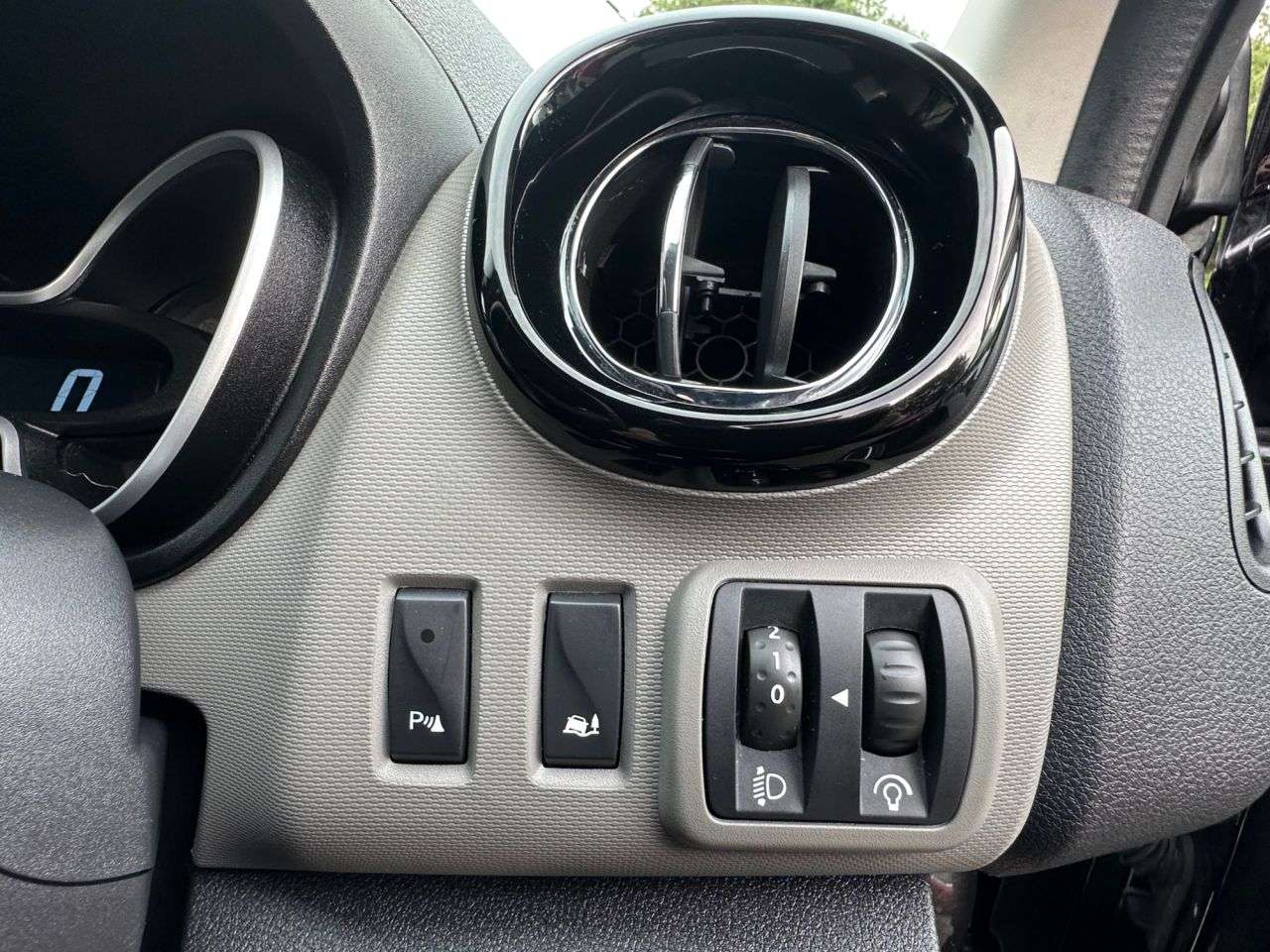 2015 RENAULT TRAFIC 2015 RENAULT TRAFIC