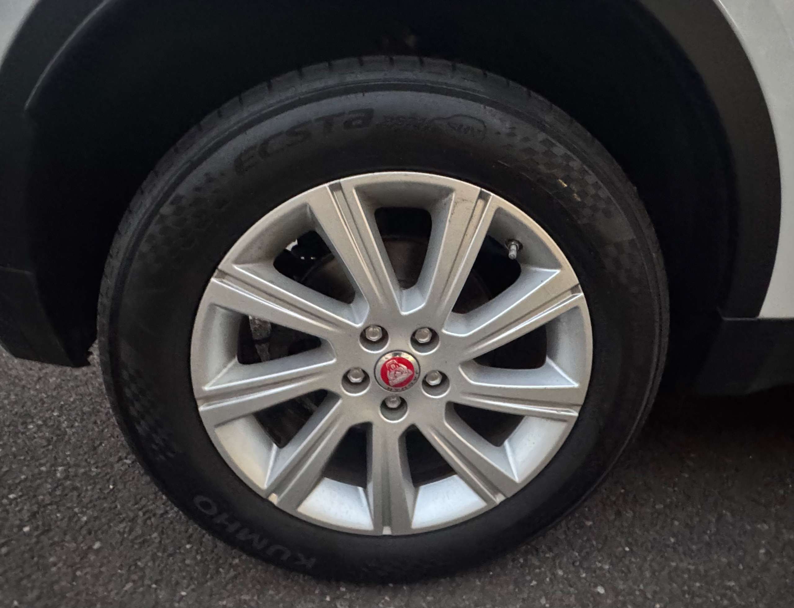 2019 JAGUAR E-PACE 2019 JAGUAR E-PACE