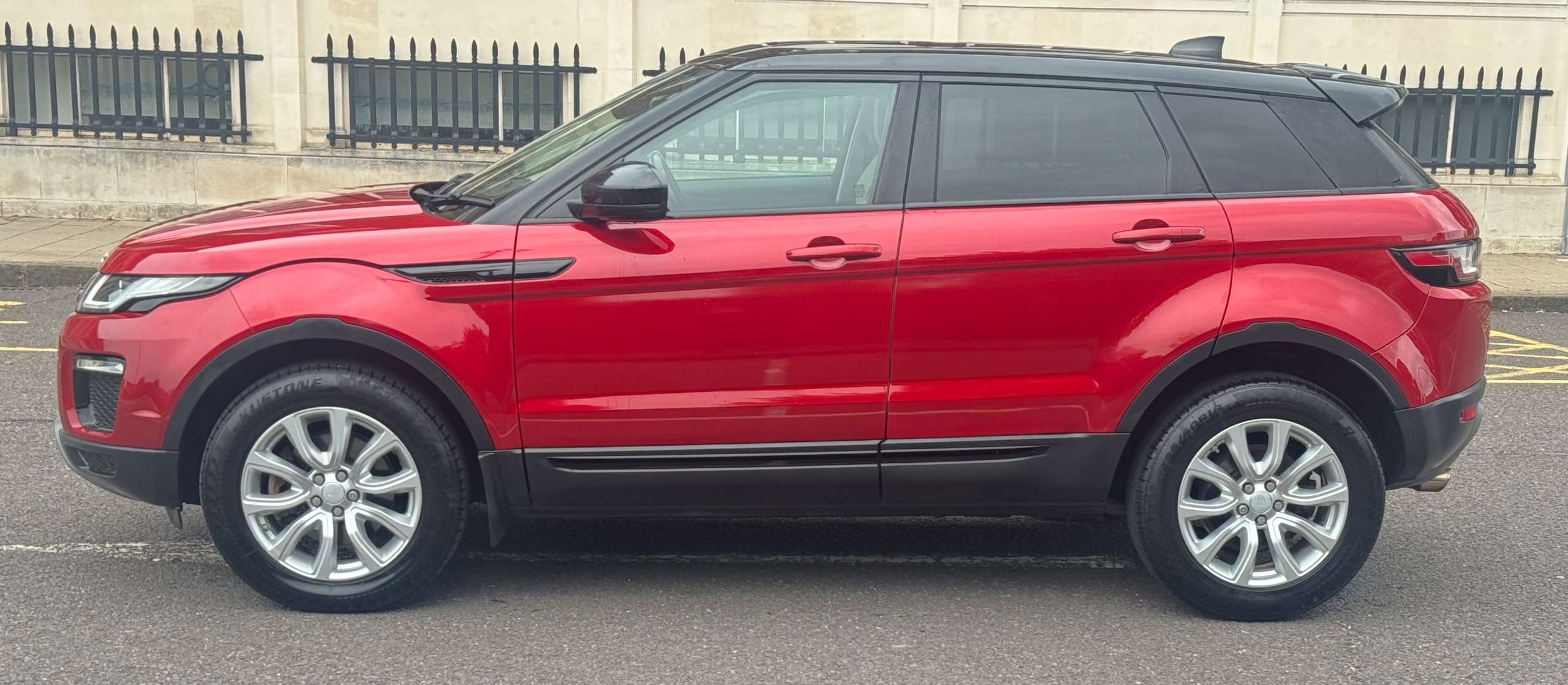 2016 LAND ROVER RANGE ROVER EVOQUE 2016 LAND ROVER RANGE ROVER EVOQUE