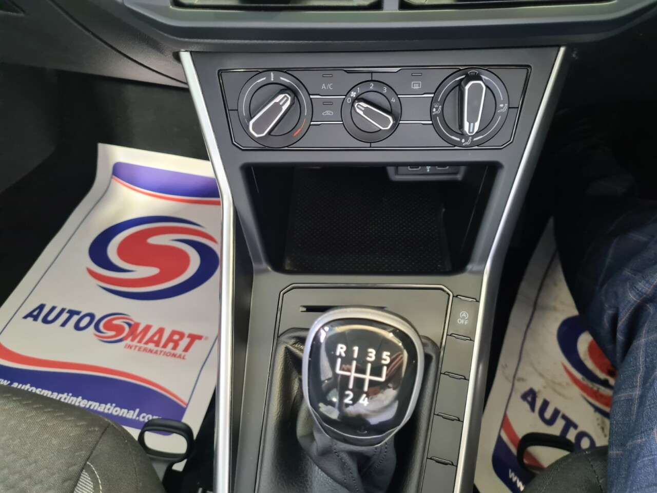 2023 VOLKSWAGEN POLO 2023 VOLKSWAGEN POLO