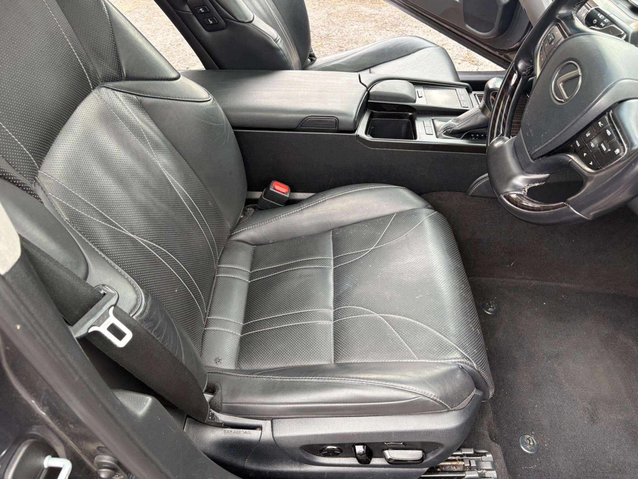 2021 LEXUS ES 2021 LEXUS ES