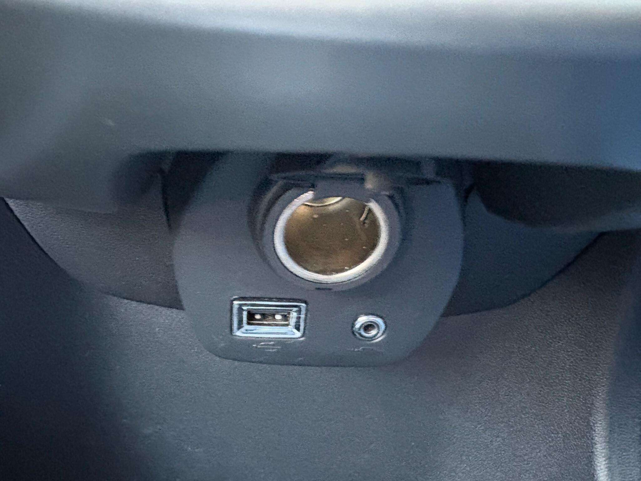 2017 TOYOTA AYGO 2017 TOYOTA AYGO