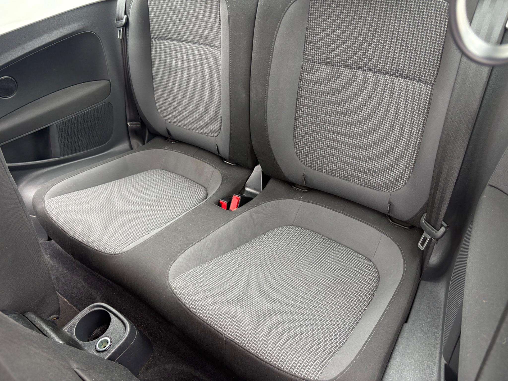 2012 VOLKSWAGEN BEETLE 2012 VOLKSWAGEN BEETLE