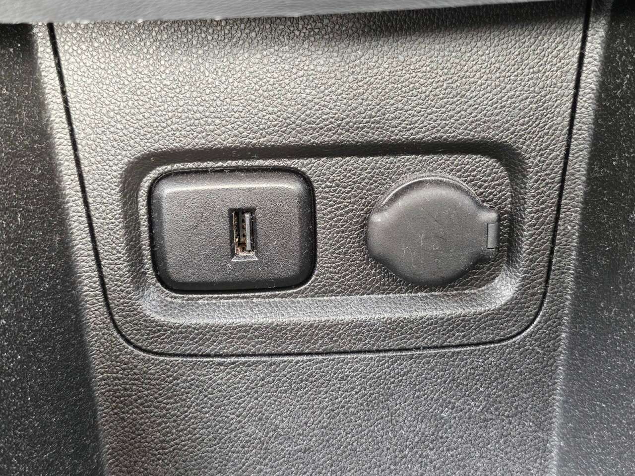 2018 VAUXHALL VIVA 2018 VAUXHALL VIVA