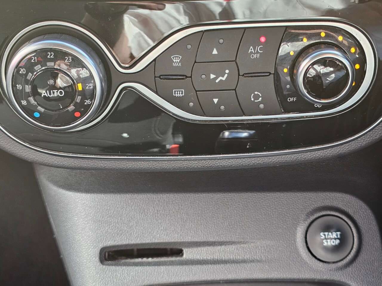 2018 RENAULT CAPTUR 2018 RENAULT CAPTUR