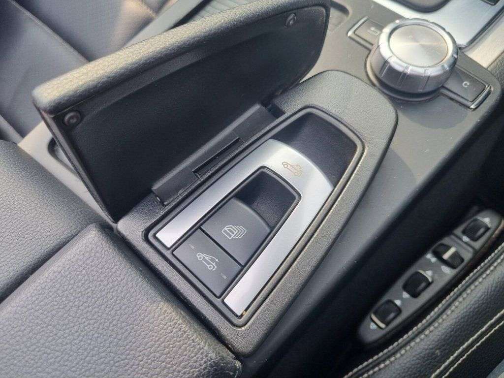 2012 MERCEDES E CLASS 2012 MERCEDES E CLASS