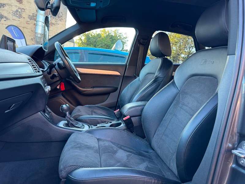 2015 AUDI Q3 2015 AUDI Q3