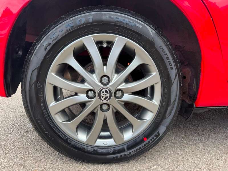 2016 TOYOTA YARIS 2016 TOYOTA YARIS