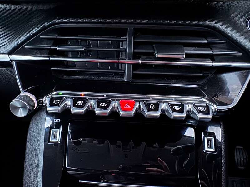 2020 PEUGEOT 208 2020 PEUGEOT 208