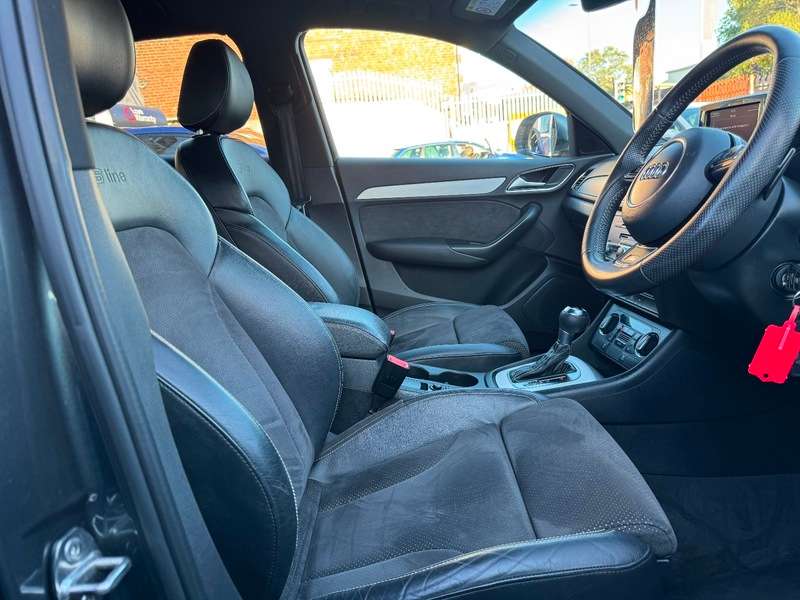 2015 AUDI Q3 2015 AUDI Q3