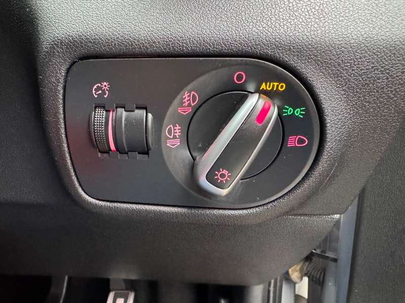 2017 AUDI A1 2017 AUDI A1