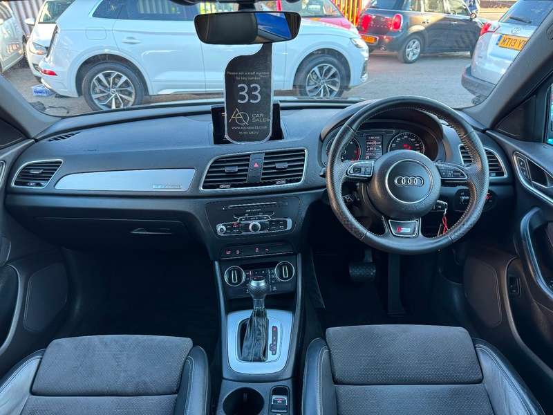 2015 AUDI Q3 2015 AUDI Q3