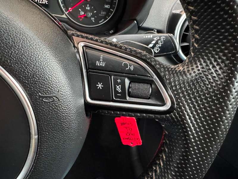 2017 AUDI A1 2017 AUDI A1