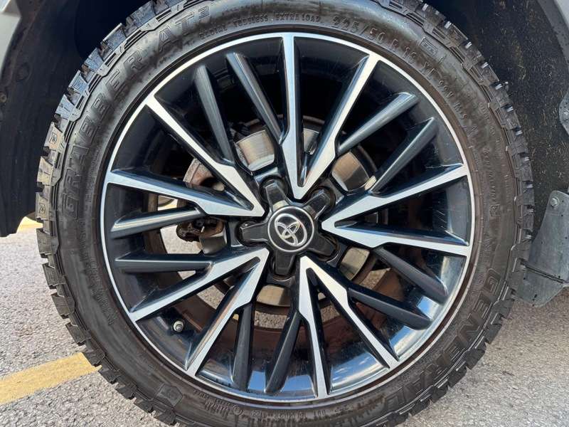 2017 TOYOTA CHR 2017 TOYOTA CHR