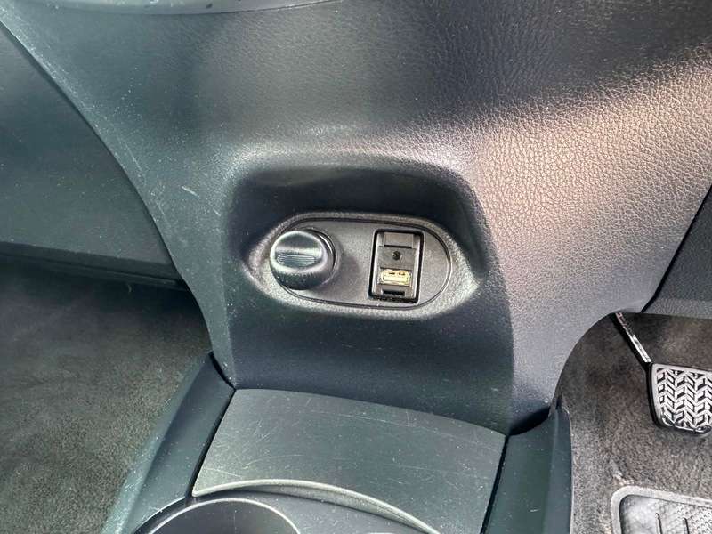 2016 TOYOTA YARIS 2016 TOYOTA YARIS