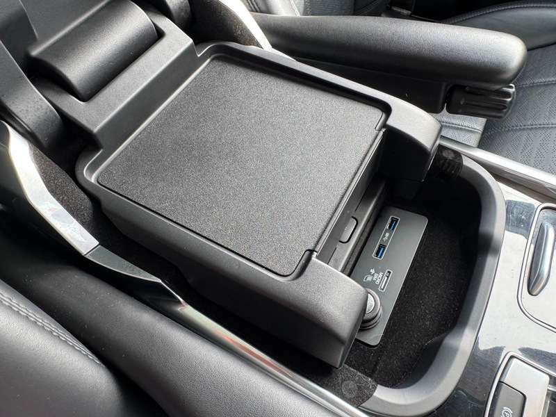 2018 LAND ROVER RANGE ROVER SPORT 2018 LAND ROVER RANGE ROVER SPORT