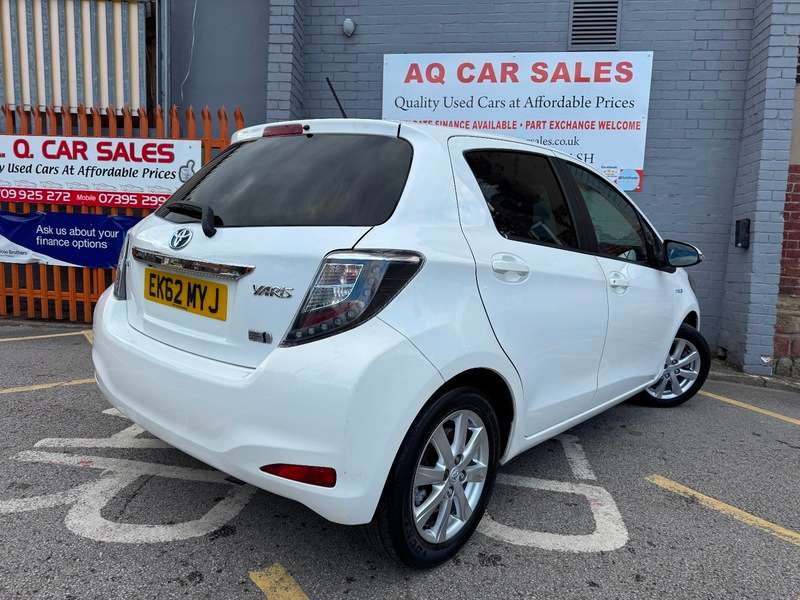 2012 TOYOTA YARIS 2012 TOYOTA YARIS