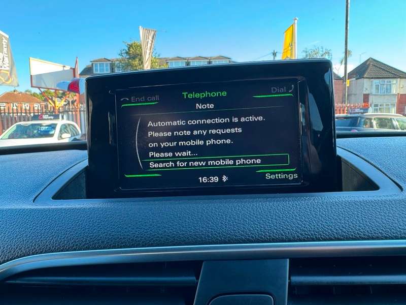 2015 AUDI Q3 2015 AUDI Q3