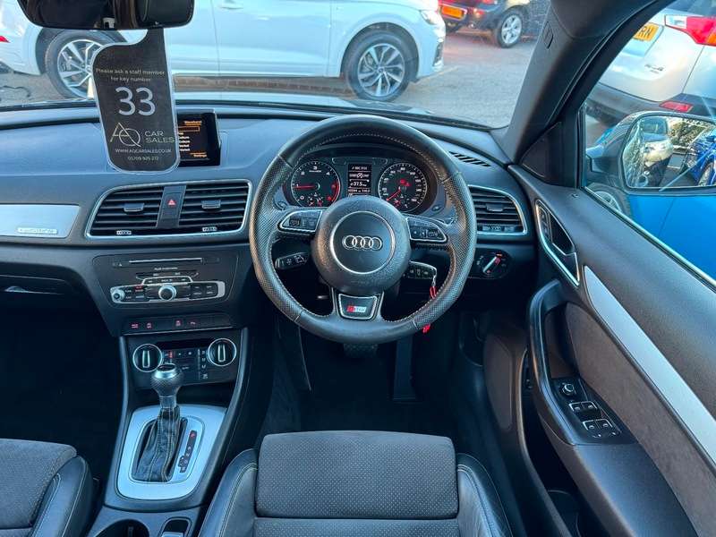 2015 AUDI Q3 2015 AUDI Q3