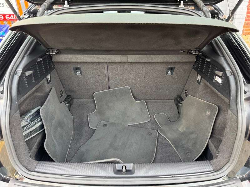 2017 AUDI Q2 2017 AUDI Q2