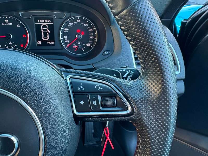 2015 AUDI Q3 2015 AUDI Q3