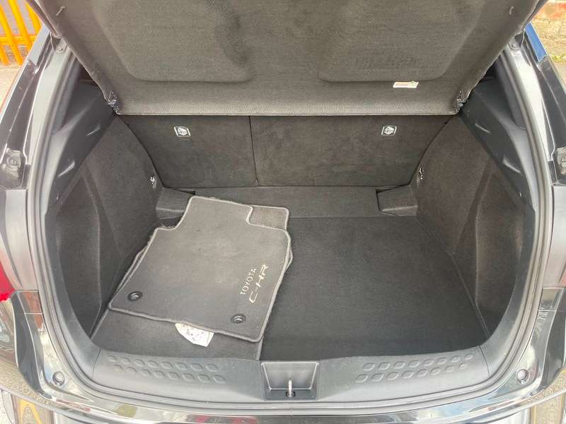 2017 TOYOTA CHR 2017 TOYOTA CHR