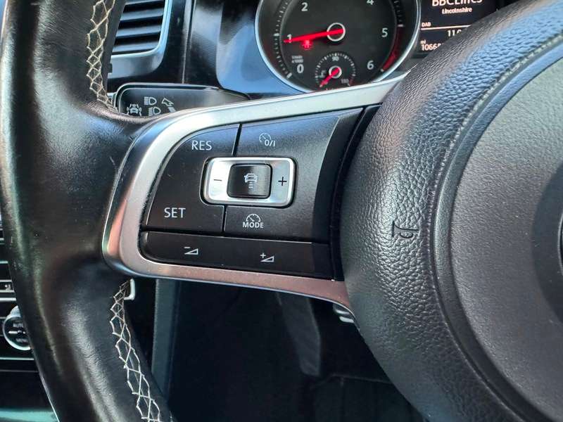 2015 VOLKSWAGEN GOLF 2015 VOLKSWAGEN GOLF