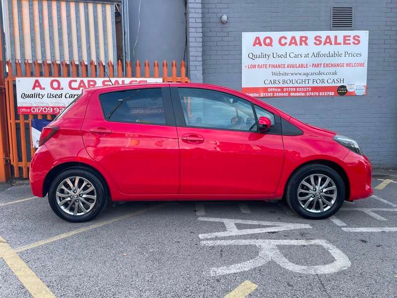 2016 TOYOTA YARIS 2016 TOYOTA YARIS