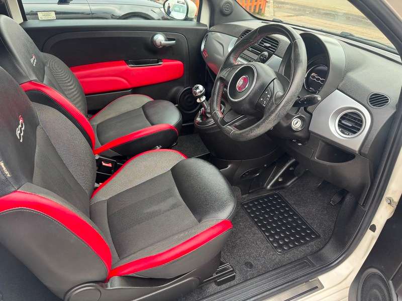 2014 FIAT 500 2014 FIAT 500