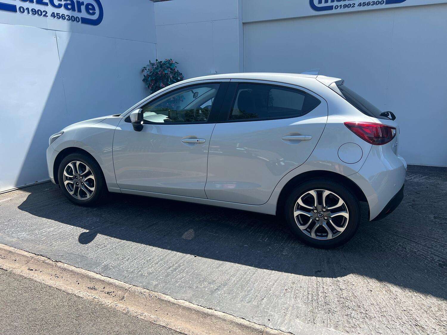 2019 MAZDA MAZDA2 2019 MAZDA MAZDA2